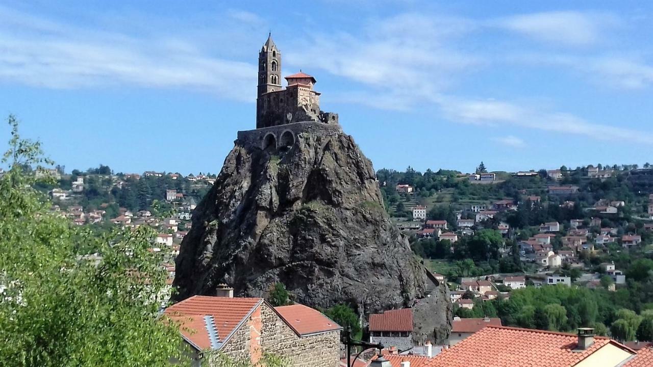 Le Petit Dyke Appartement Le Puy-en-Velay Buitenkant foto