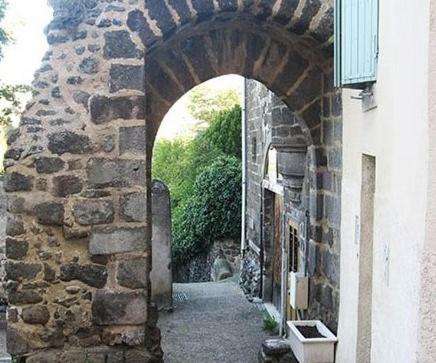 Le Petit Dyke Appartement Le Puy-en-Velay Buitenkant foto